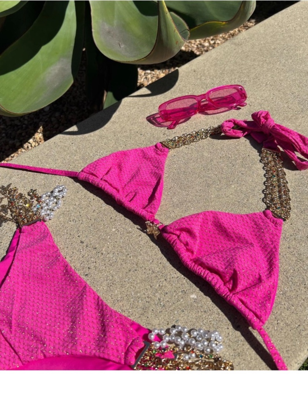 NWT L/XL Beach Bunny Justice Dragon Fruit Pink Bikini Set